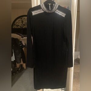 Elie Tahari Black Velvet Long-Sleeve Dress with Crystal-Embellished Collar